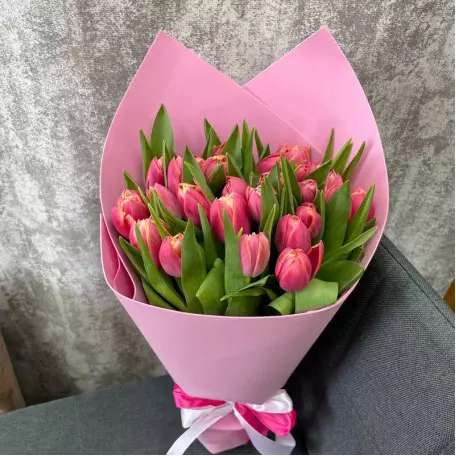 35 піоноподібних тюльпанів