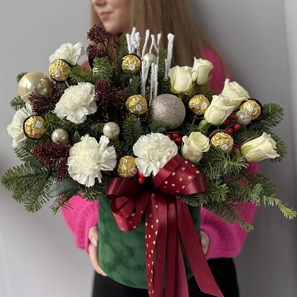 Праздничный лес